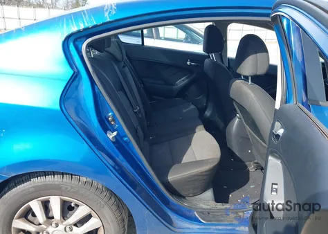 2015 Kia Forte Lx z USA, uszkodzony, nr VIN KNAFX4A67F5258864